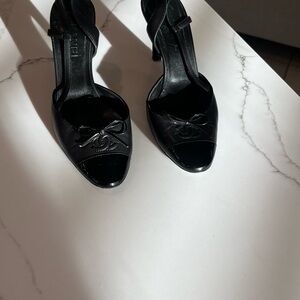 Elegant Black Women's Shoes